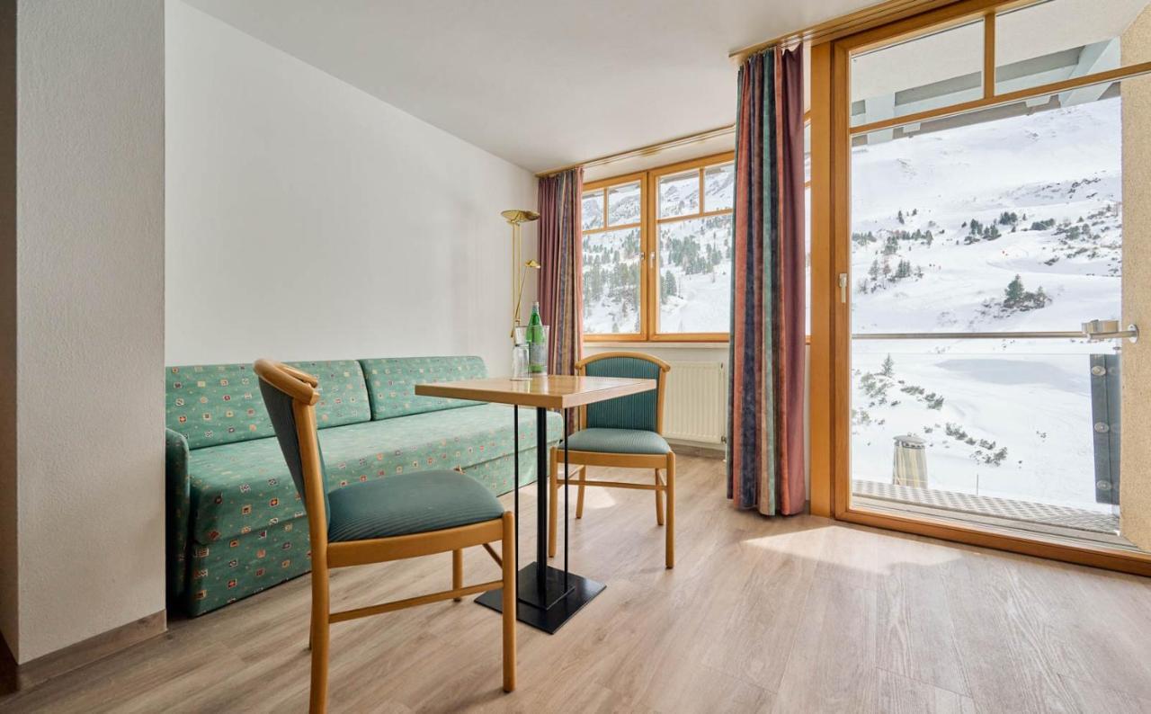 Heart Hotel Aurora Obertauern Exterior photo
